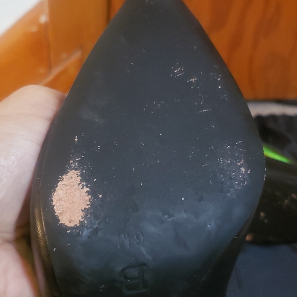 Stilettos - Picture 5 of 5